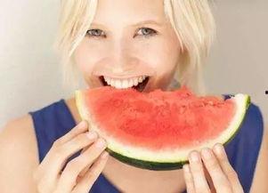 坐月子可以吃瓜了吗,瓜类食物的适宜摄入时间揭秘