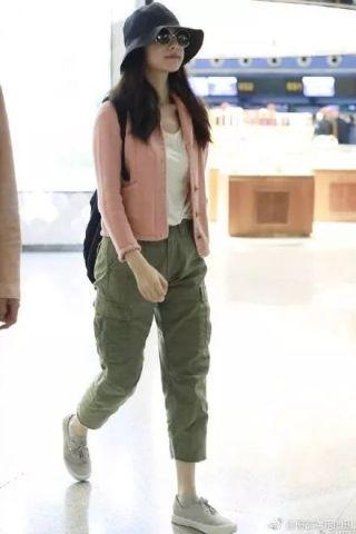 情侣吃瓜穿搭,穿搭风格大揭秘！