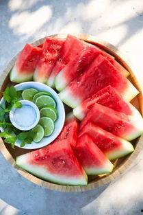 吃瓜吃喝,品味生活百态