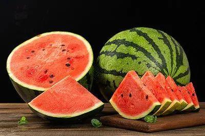 学伴吃瓜,揭秘校园里的那些“瓜”